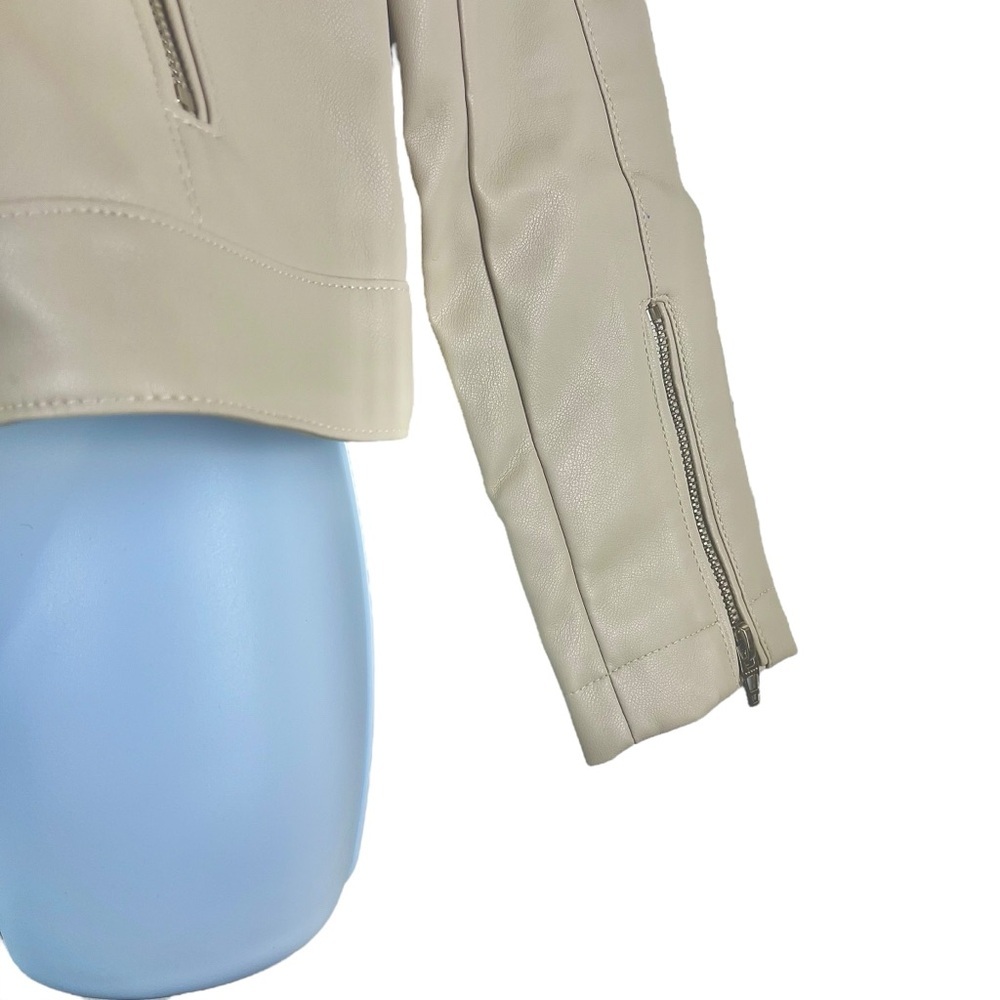 BLANKNYC NWT moto semi-fit jacket in Bone Zipper Silver Hardware - Picture 9 of 13